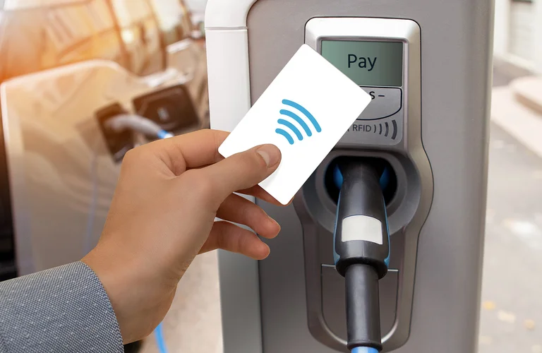 Staatliche Förderung und Steuervorteile für Elektrofahrzeuge ab 2024 im Überblick